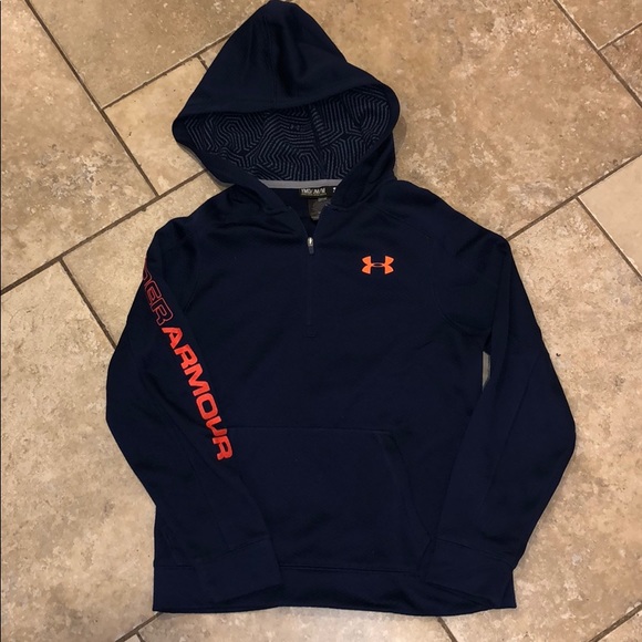 Under Armour Other - Boys Under Armour 3/4 zip hoodie. Size youth M
